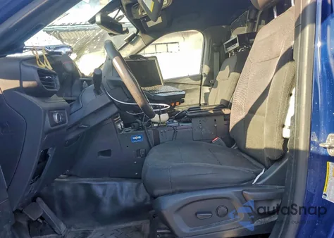 2020 Ford Explorer Police Interceptor z USA, uszkodzony, nr VIN 1FM5K8AB1LGA19386